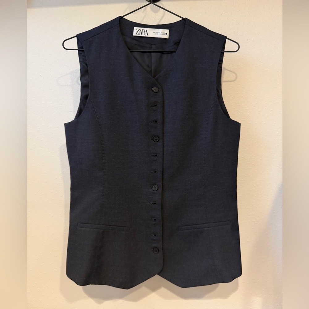 Zara Buttoned Vest ZW Collection